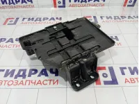 Крепление АКБ (корпус/подставка) Kia Sportage (SL) 37150-2S000