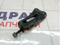 Кронштейн генератора Kia Sportage (SL) 374602E010