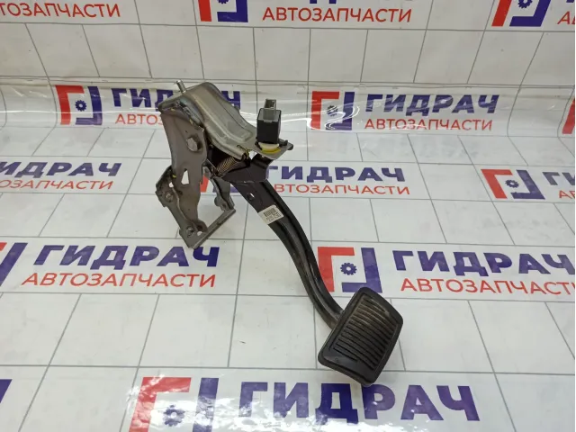 Педаль тормоза Kia Sportage (SL) 32800-2S105
