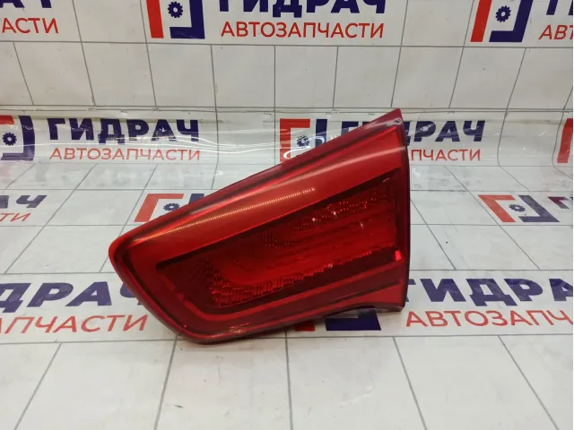 Фонарь задний внутренний правый Kia Sportage (SL) 92406-3W610
