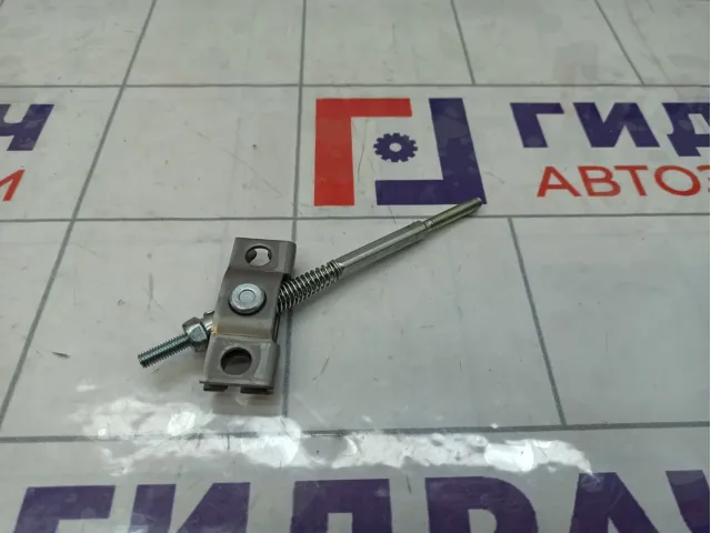 Трос стояночного тормоза центральный Kia Sportage (SL) 59750-2S200