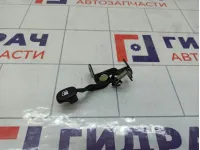 Ручка открывания лючка бензобака Kia Sportage (SL) 81570-2H001