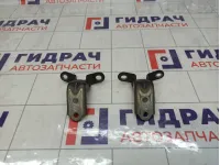 Петли двери передней правой Kia Sportage (SL)