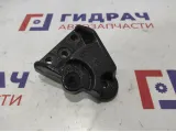 Кронштейн двигателя правый Kia Sportage 4 21825-D3500.