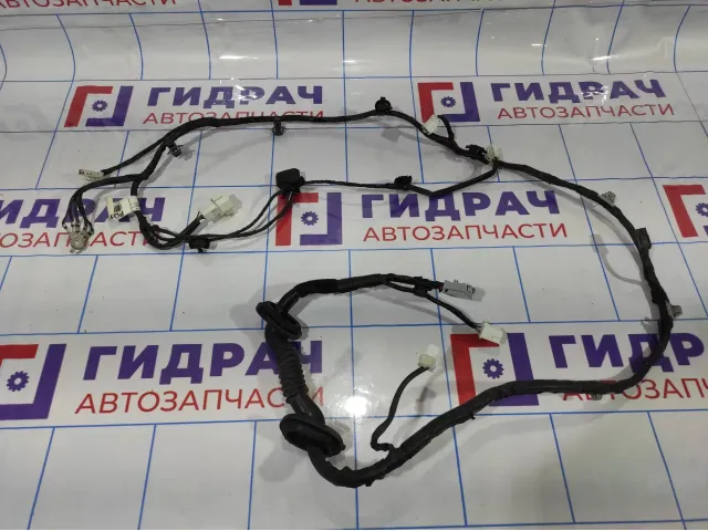 Проводка (коса) двери багажника Kia Sportage (SL) 916803U010.