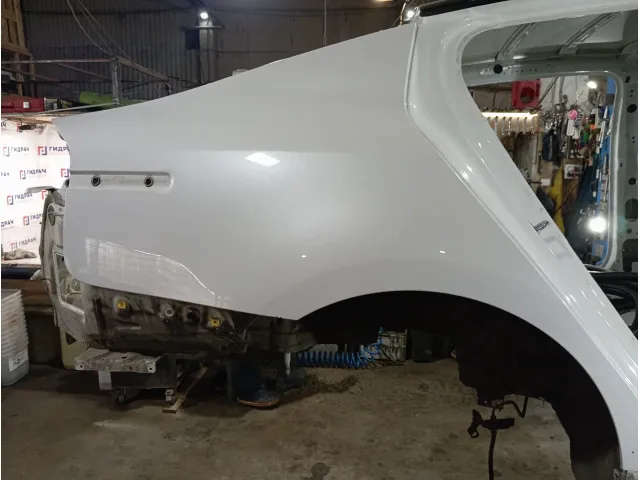 Крыло заднее правое Kia Stinger