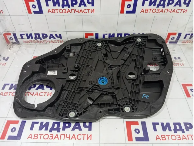 Панель двери передней правой Kia Stinger 82481J5000