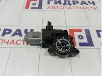 Моторчик стеклоподъемника переднего левого Kia Stinger 82450J5010