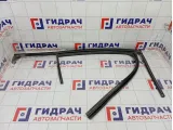 Уплотнитель стекла заднего правого Kia Stinger 83540J5000