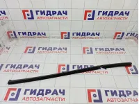 Уплотнитель стекла заднего правого Kia Stinger 83241J5000