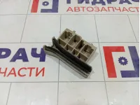 Направляющая стекла двери передней правой Kia Stinger 82560J5000