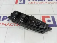 Блок управления стеклоподъемниками Kia Stinger 93570J5010