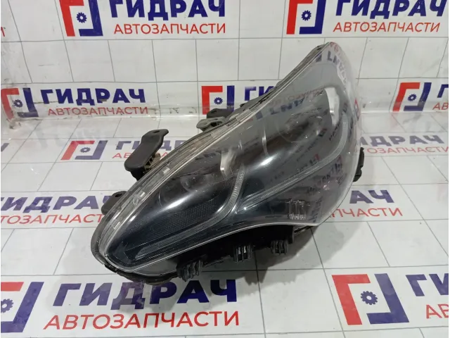 Фара левая Kia Stinger 92101J5100