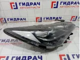 Фара правая Kia Stinger 92102J5100