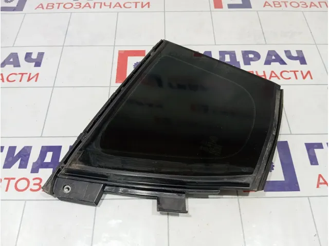 Стекло двери задней левой Kia Stinger 83570J5010