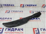 Пыльник крыла переднего правого Kia Stinger 84142J5000