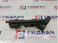 Пыльник крыла переднего левого Kia Stinger 84185J5000