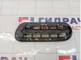Накладка бампера передняя левая Kia Stinger 86521J5600