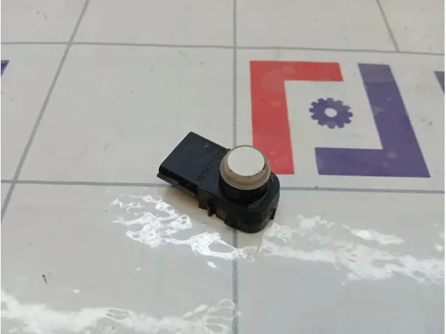 Датчик парковки Kia Stinger 95720J5310