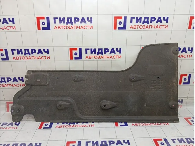 Защита антигравийная передняя левая Kia Stinger 84135J5000