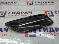 Накладка капота левая Kia Stinger 86410J5300