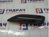 Накладка капота правая Kia Stinger 86420J5300