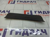 Накладка порога внутренняя задняя правая Kia Stinger 85887J5000WK