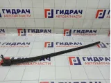 Молдинг лобового стекла правый Kia Stinger 86132J5000