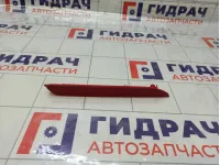 Отражатель в задний бампер правый Kia Stinger 92406J5200