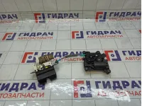 Замок багажника Kia Stinger 81230J5100