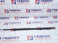 Накладка стекла заднего правого Lada Vesta 8450008396