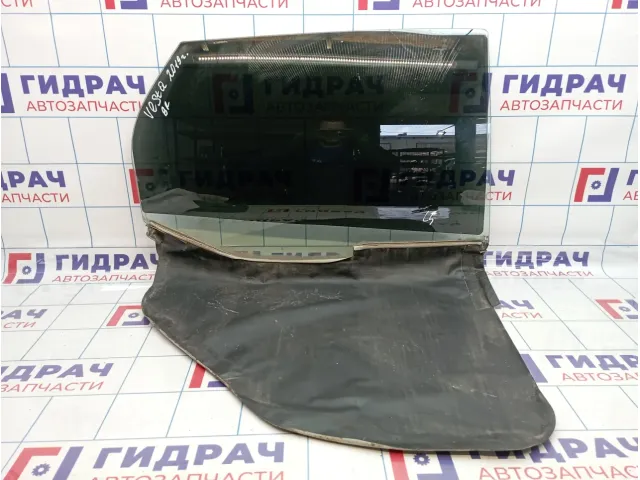 Стекло двери задней правой Lada Vesta