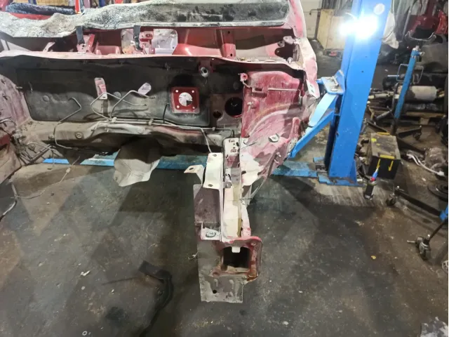 Лонжерон передний левый Lada Vesta