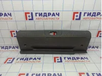 Обшивка багажника на заднюю панель Lada Vesta 8450007149