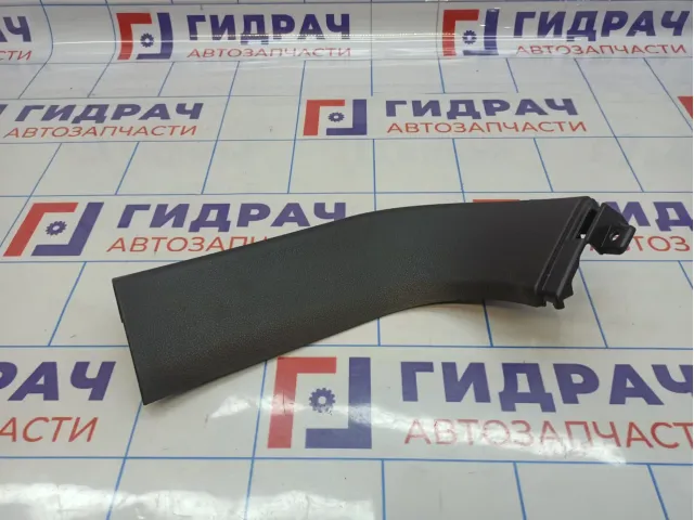 Обшивка двери багажника правая Lada Vesta 8450007776