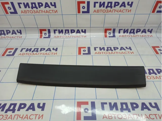 Обшивка двери багажника верхняя Lada Vesta 8450007778