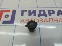 Разъем USB AUX Lada Vesta 280235X00A