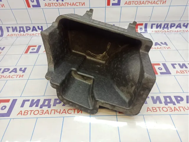 Ящик для инструментов Lada Vesta 8450031194