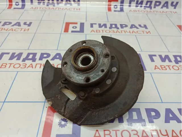 Кулак поворотный передний левый Lada Granta 11180300101500