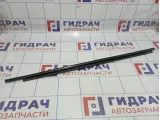 Накладка стекла переднего правого Lada Granta