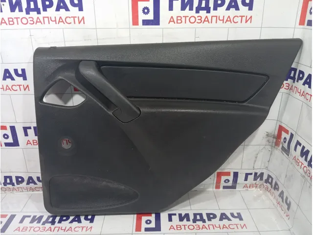 Обшивка двери задней правой Lada Granta 21900620201000