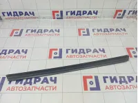 Уплотнитель стекла заднего правого Lada Granta 11186203320