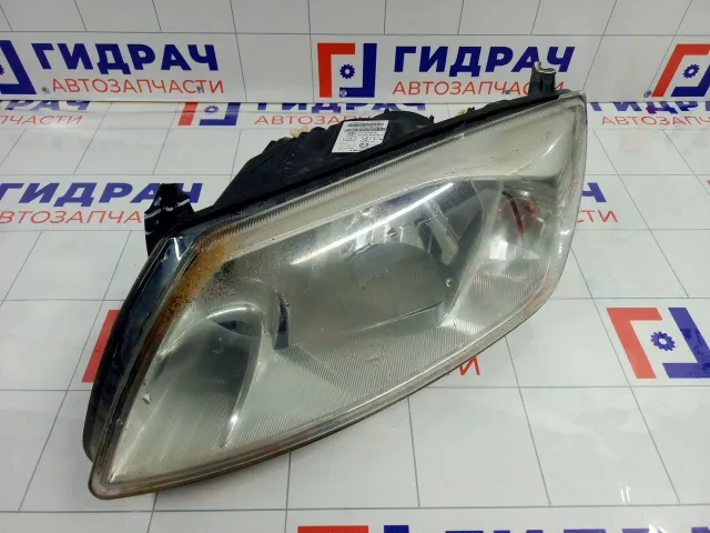 Фара левая Lada Granta 219003711011