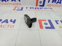 Датчик массового расхода воздуха Lada Granta 11181130010