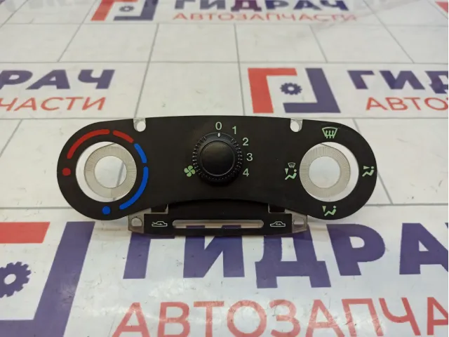 Блок управления отопителем Lada Granta 11180810902000