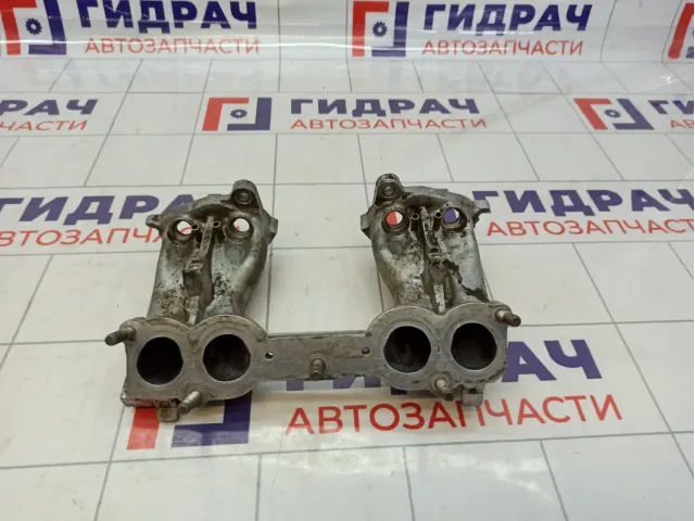 Коллектор впускной Lada Granta 2111100801510