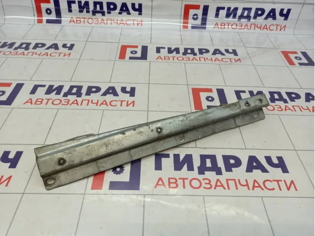 Кронштейн крепления крыла левый Lada Granta