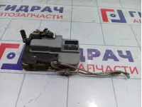 Замок двери передней левой Lada Granta 21900610501300