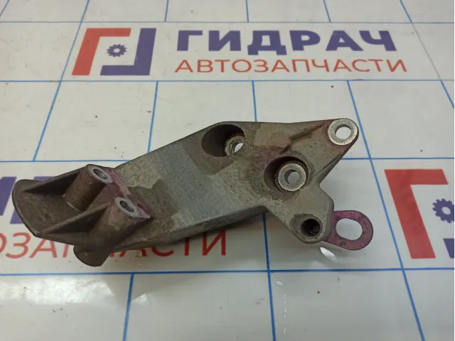 Кронштейн опоры двигателя Lada Granta