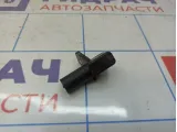 Датчик положения коленвала Lada Granta 2112384701004
